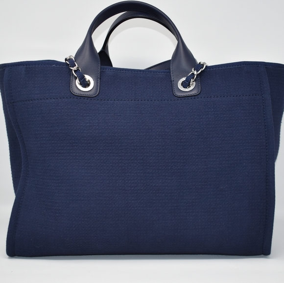 Chanel Deauville Navy - Picture 9 of 16